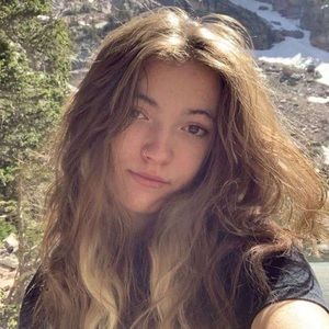 Meet your Posher, Bailey